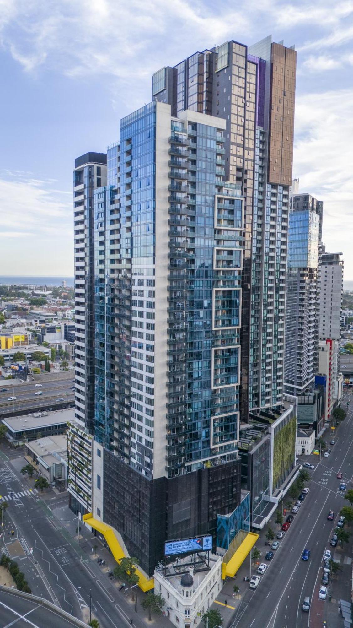 מלבורן Mega Style Apartments Mainpoint מראה חיצוני תמונה